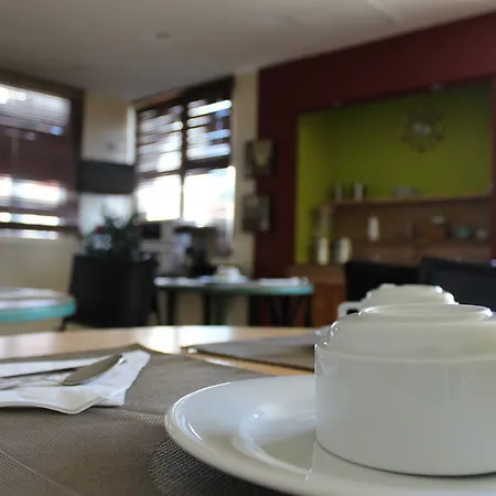 Wink Hotel Juvisy-sur-Orge
